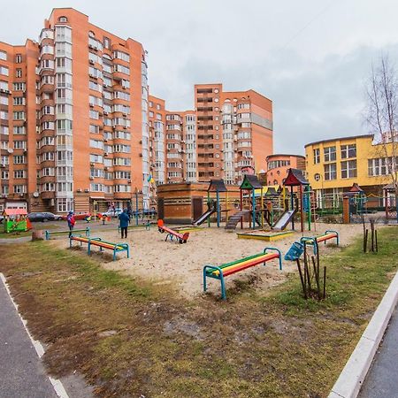Комфортная Двухкомнатная Квартира Возле Метро Академгородок Kiev Exterior foto
